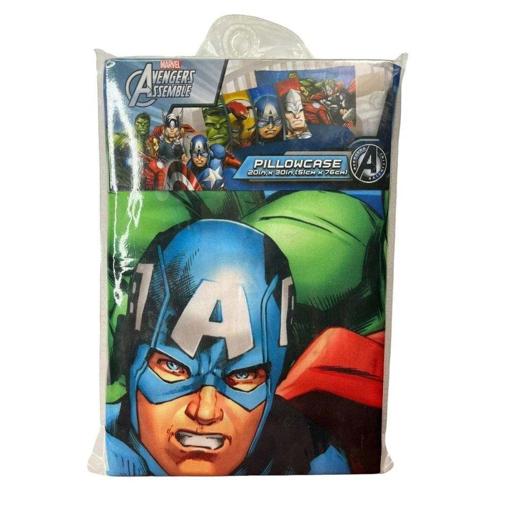 Marvel AVENGERS Standard illowcase Measures 20 x 30‎ inches SUPERHERO NEW SEALED